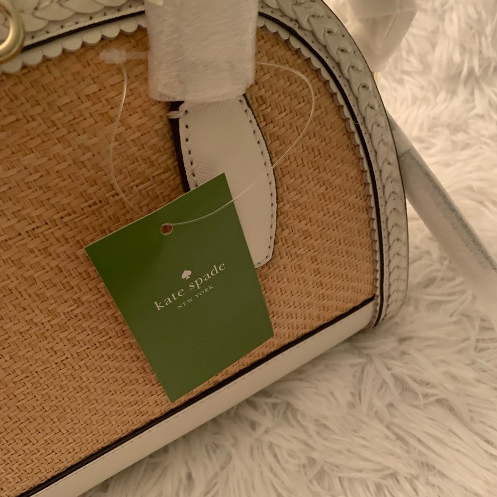 Sold!! Kate Spade ♠️ Medium leather straw satche - Picture 12 of 15